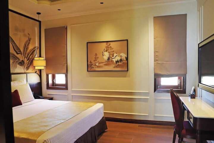 Room 42 of 139