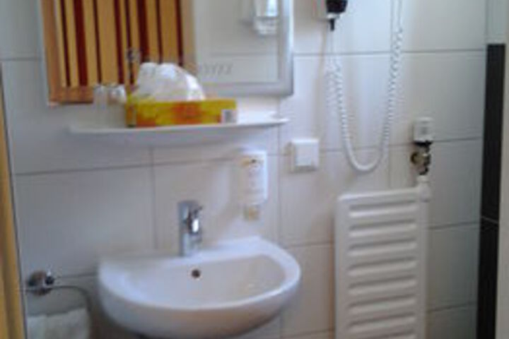 Room 2 of 12