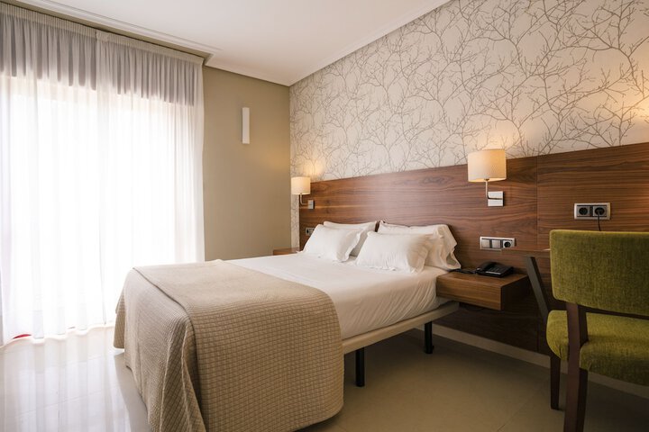 Room 12 of 47