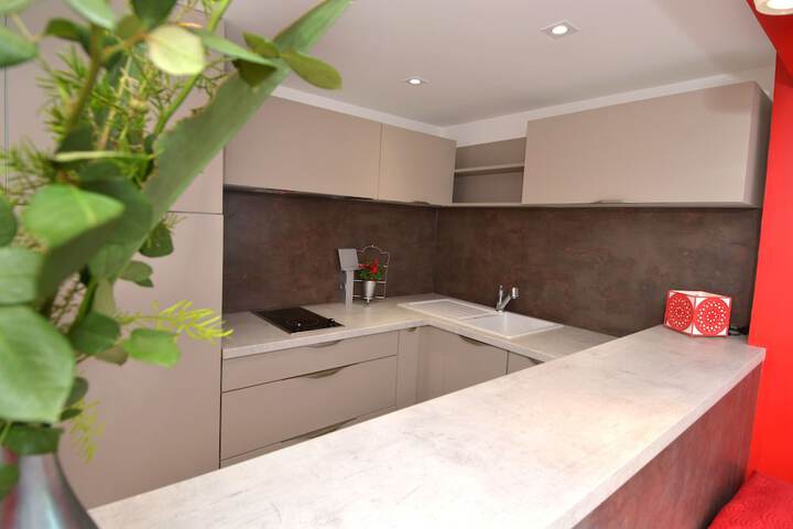 Private kitchenette
