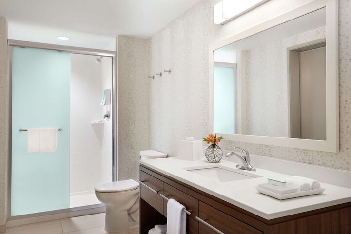 Bathroom shower