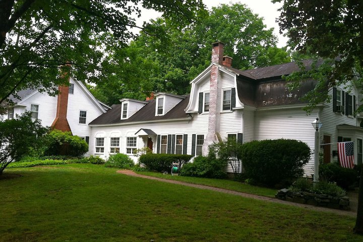 Admiral Peary Inn Bed & Breakfast