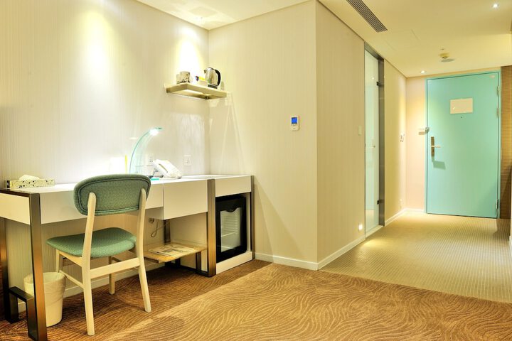 Room 41 of 171
