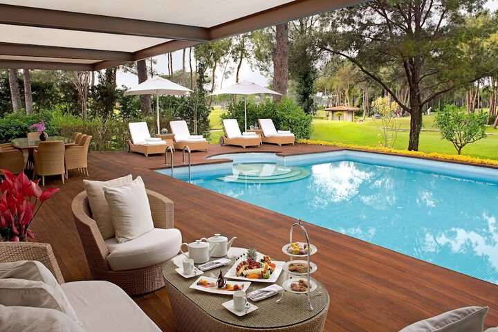 Pool 137 of 336