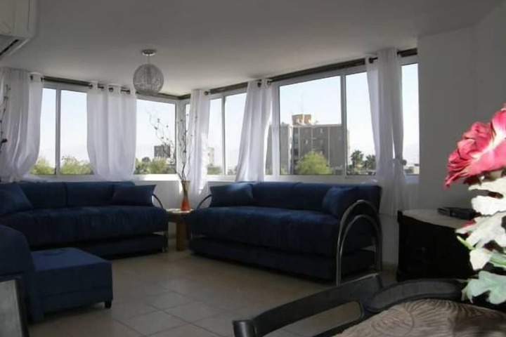 Room 15 of 23