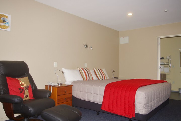 Room 14 of 60