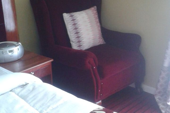 Room 17 of 35