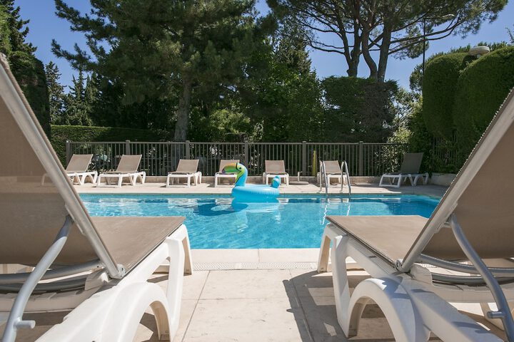 Pool 55 of 134
