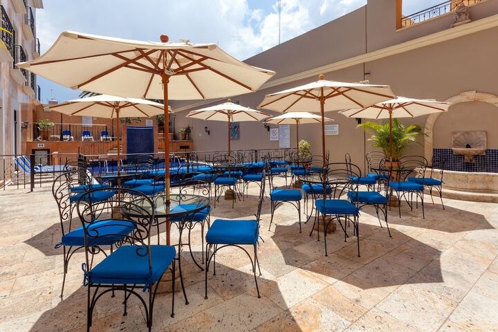 Terrace/Patio 21 of 24