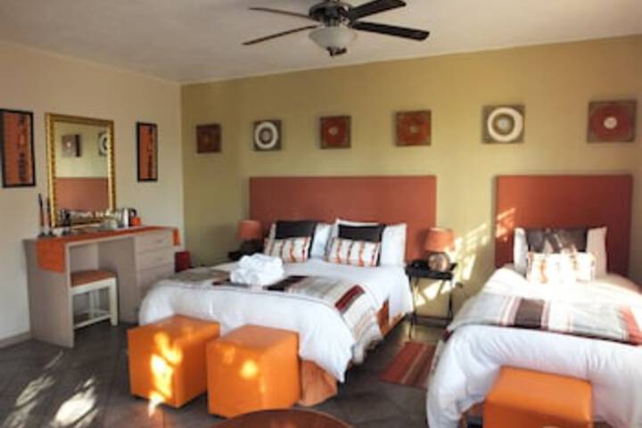 Room 28 of 117