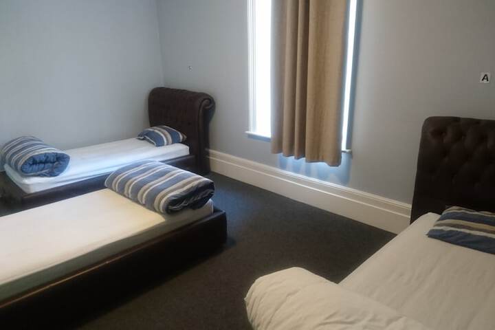 Room 15 of 68