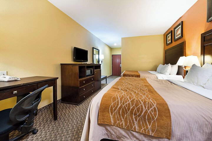 Room 4 of 20