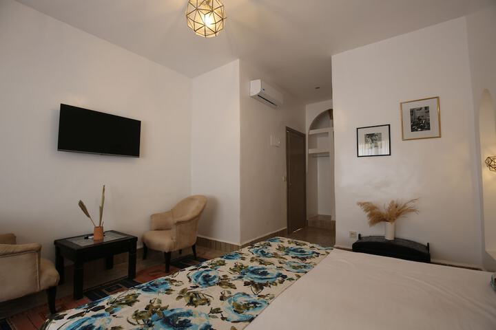 Room 37 of 126