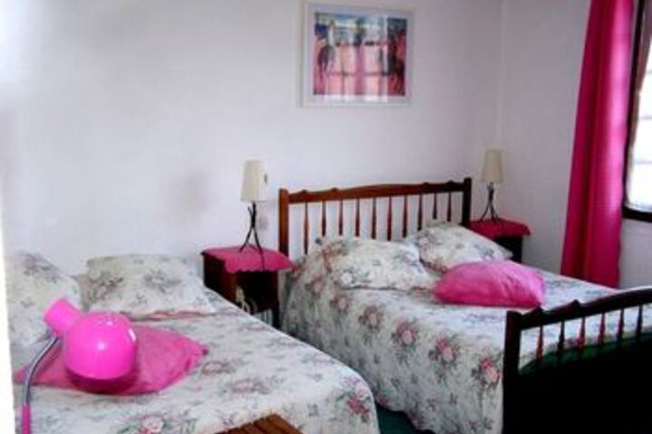 Room 14 of 22