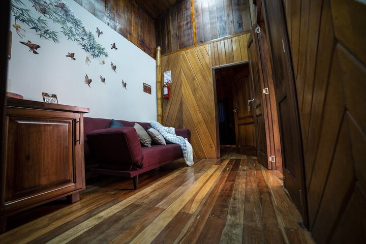 Room 2 of 80