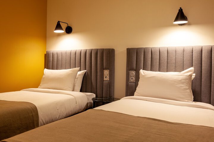 Room 19 of 44