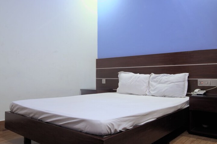 Room 6 of 21