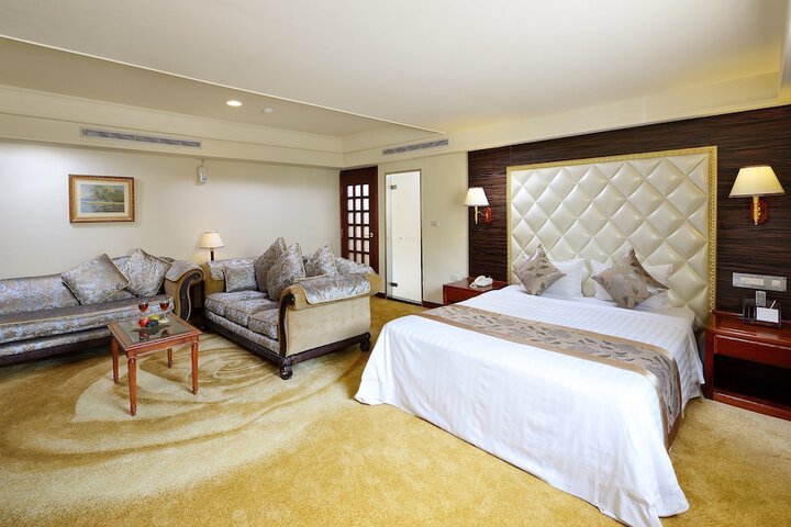 Room 40 of 81