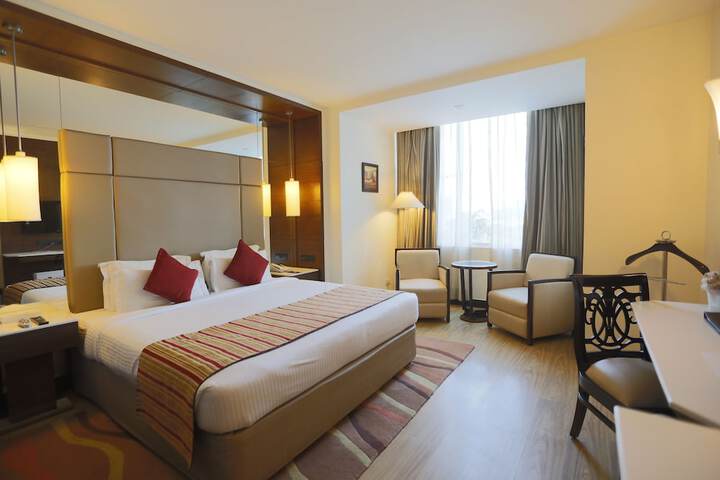 Room 9 of 52