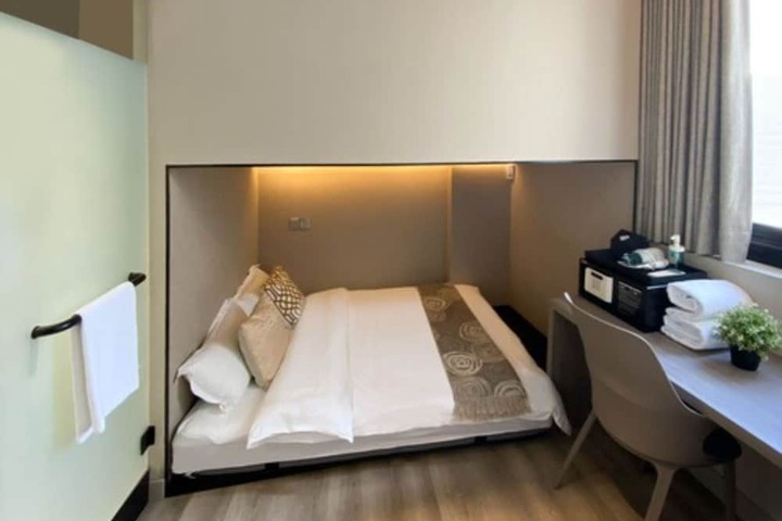 Room 15 of 74