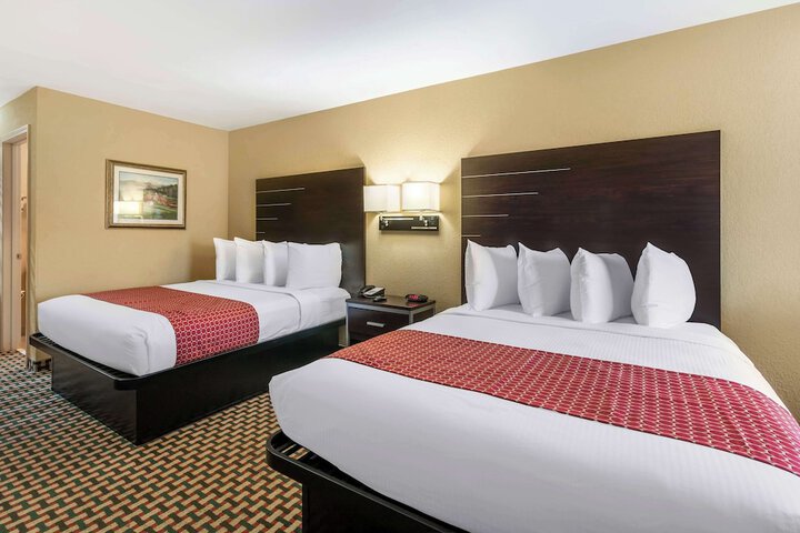 Room 5 of 29