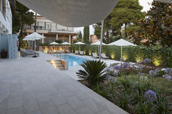 Terrace/Patio 14 of 37