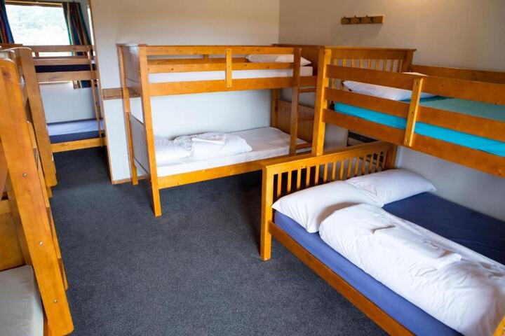 Room 8 of 41