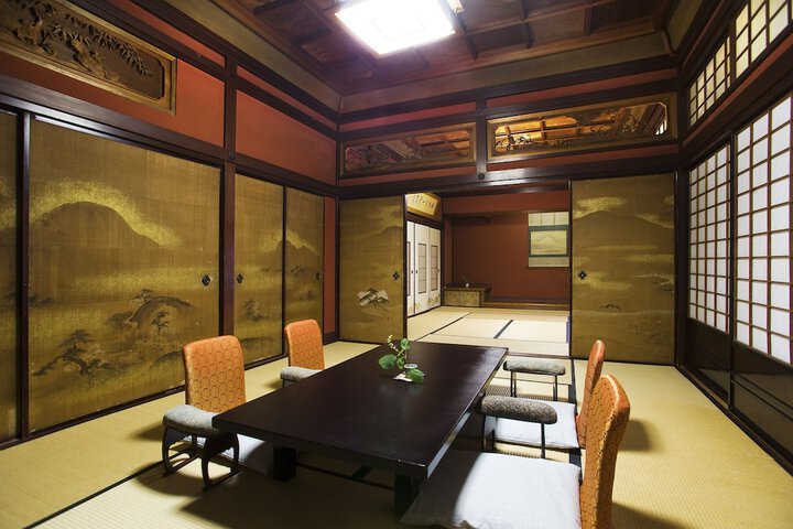Dining Photos