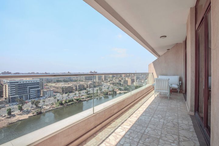 Terrace/Patio 9 of 10