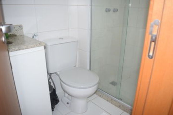 Room 9 of 61
