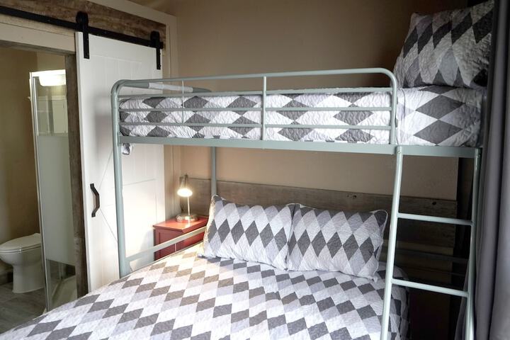 Room 22 of 45