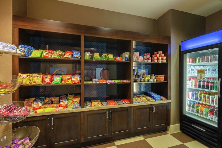 Snack bar