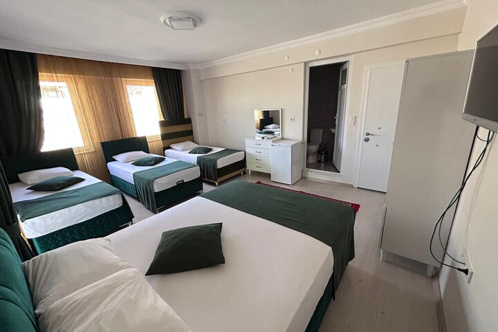 Room 14 of 57
