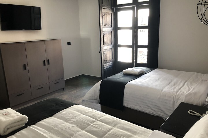 Room 8 of 49
