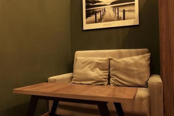 Room 100 of 131