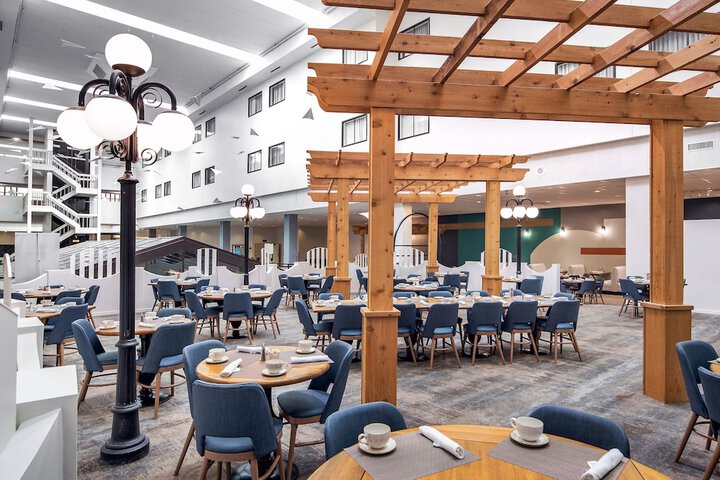 Breakfast area