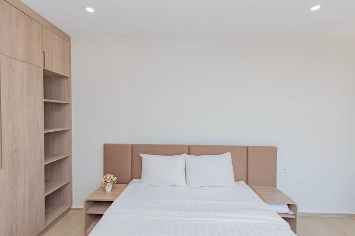 Room 84 of 299