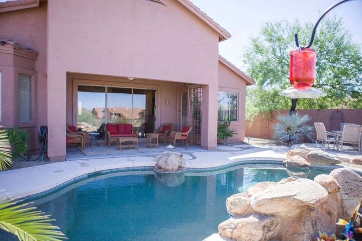 Pool 14 of 24