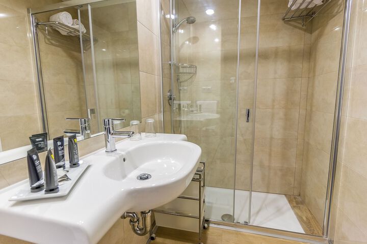 Clean Restrooms