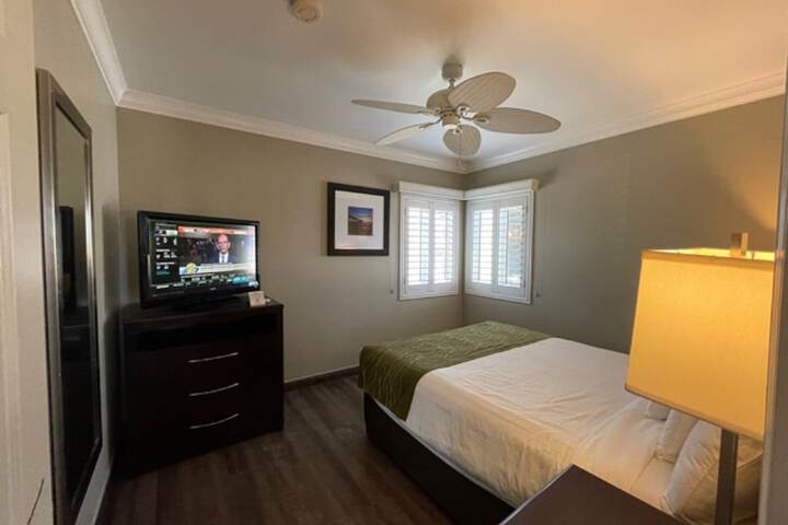 Room 13 of 43