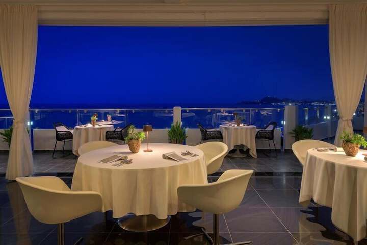 Dining 110 of 117