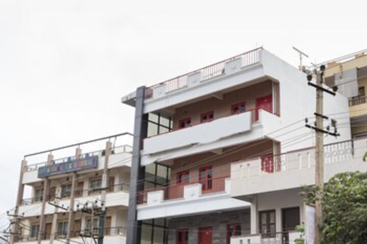 Hotel 6 of 41