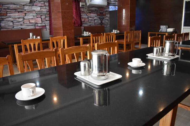 Breakfast/Coffee Service 11 of 14