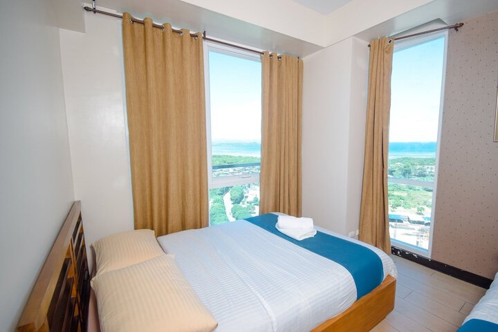 Room 5 of 38