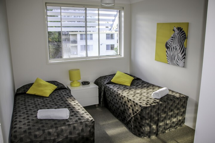 Room 11 of 50
