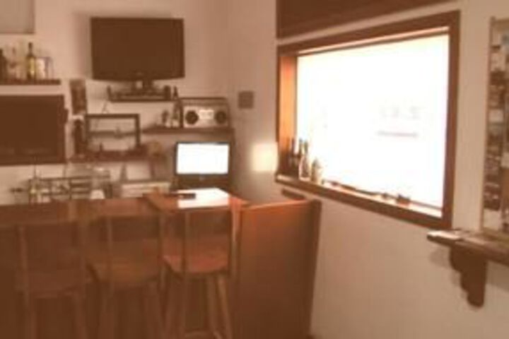 Lounge 50 of 83