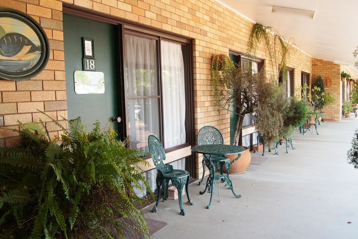 Hotel 17 of 25