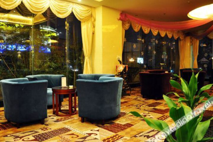 Hotel Interior 9 of 19