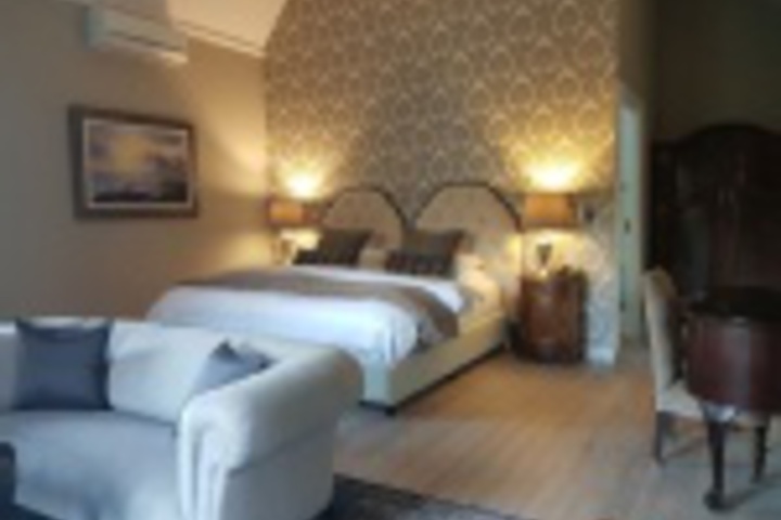 Room 185 of 432