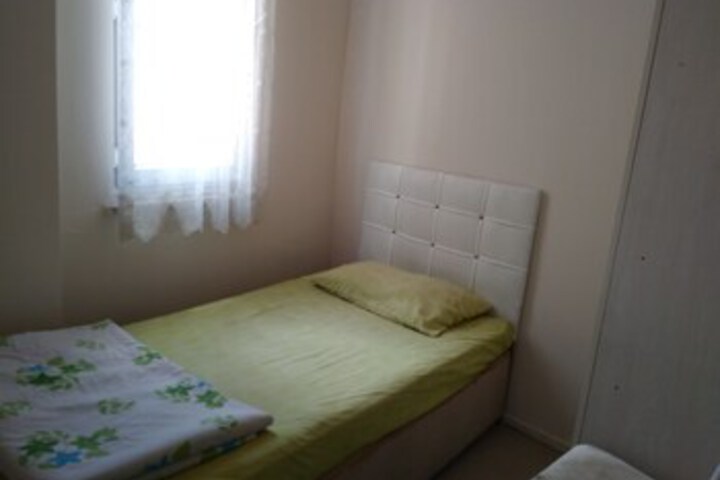 Room 17 of 21
